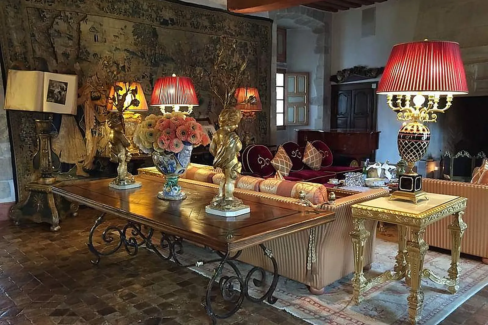 Lieux événementiels, CHÂTEAU SATIE