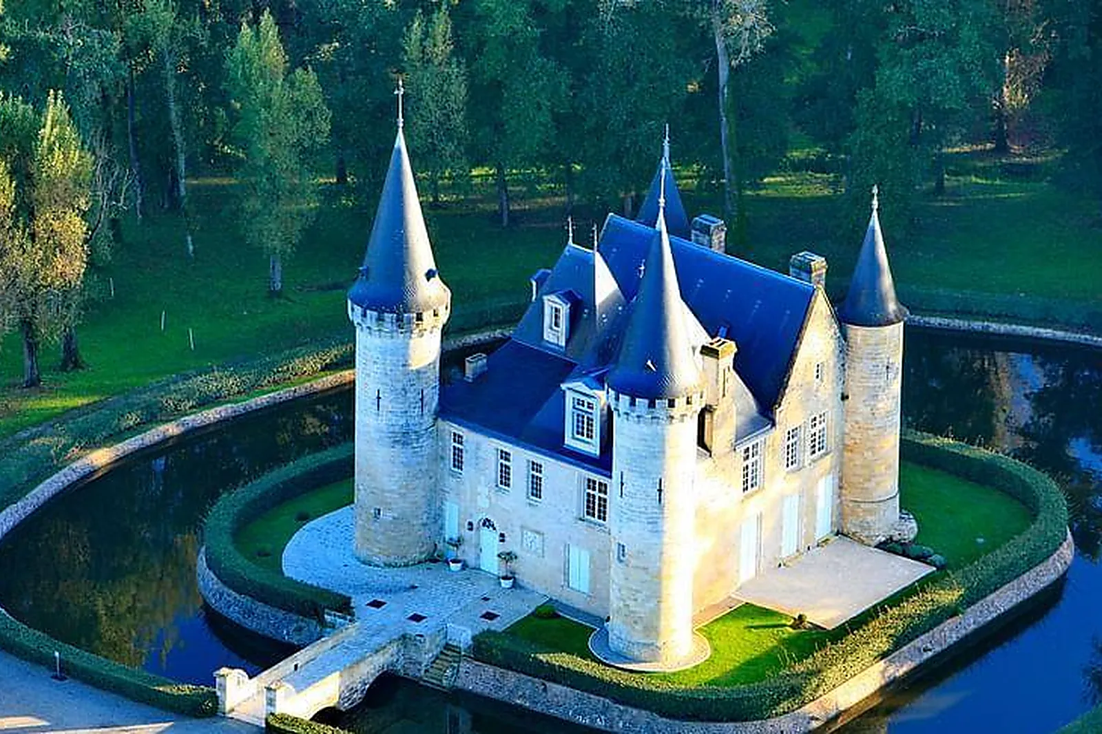 Lieux événementiels, CHÂTEAU D'AGASSAC