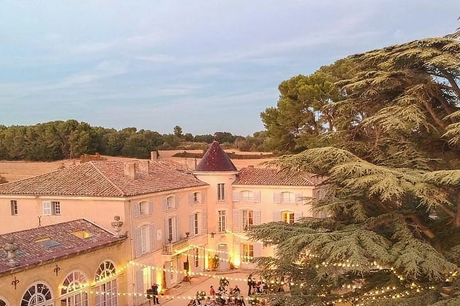 Lieux événementiels, CHÂTEAU D'ALPHÉRAN