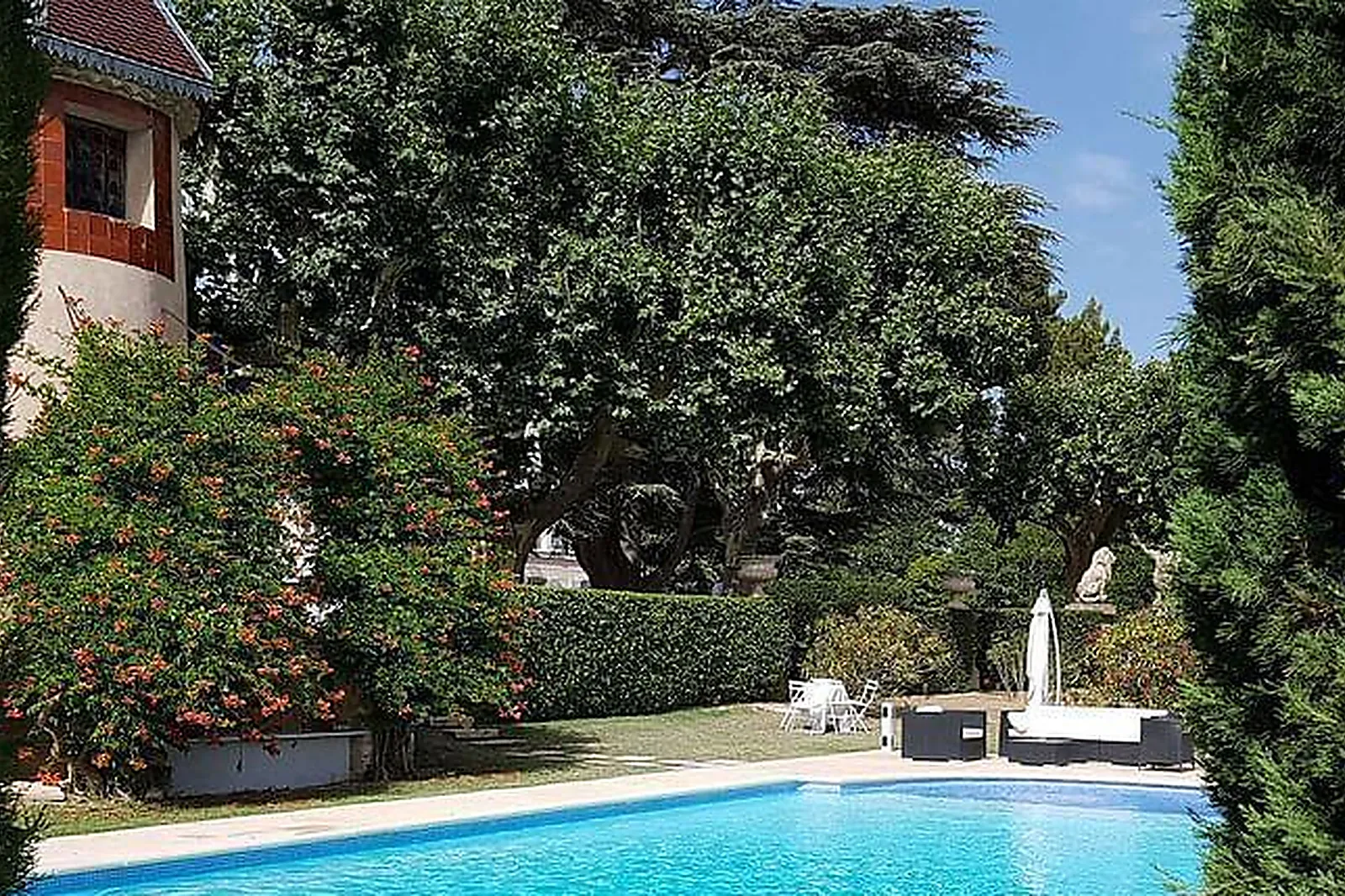 Lieux événementiels, CHÂTEAU D'ALPHÉRAN