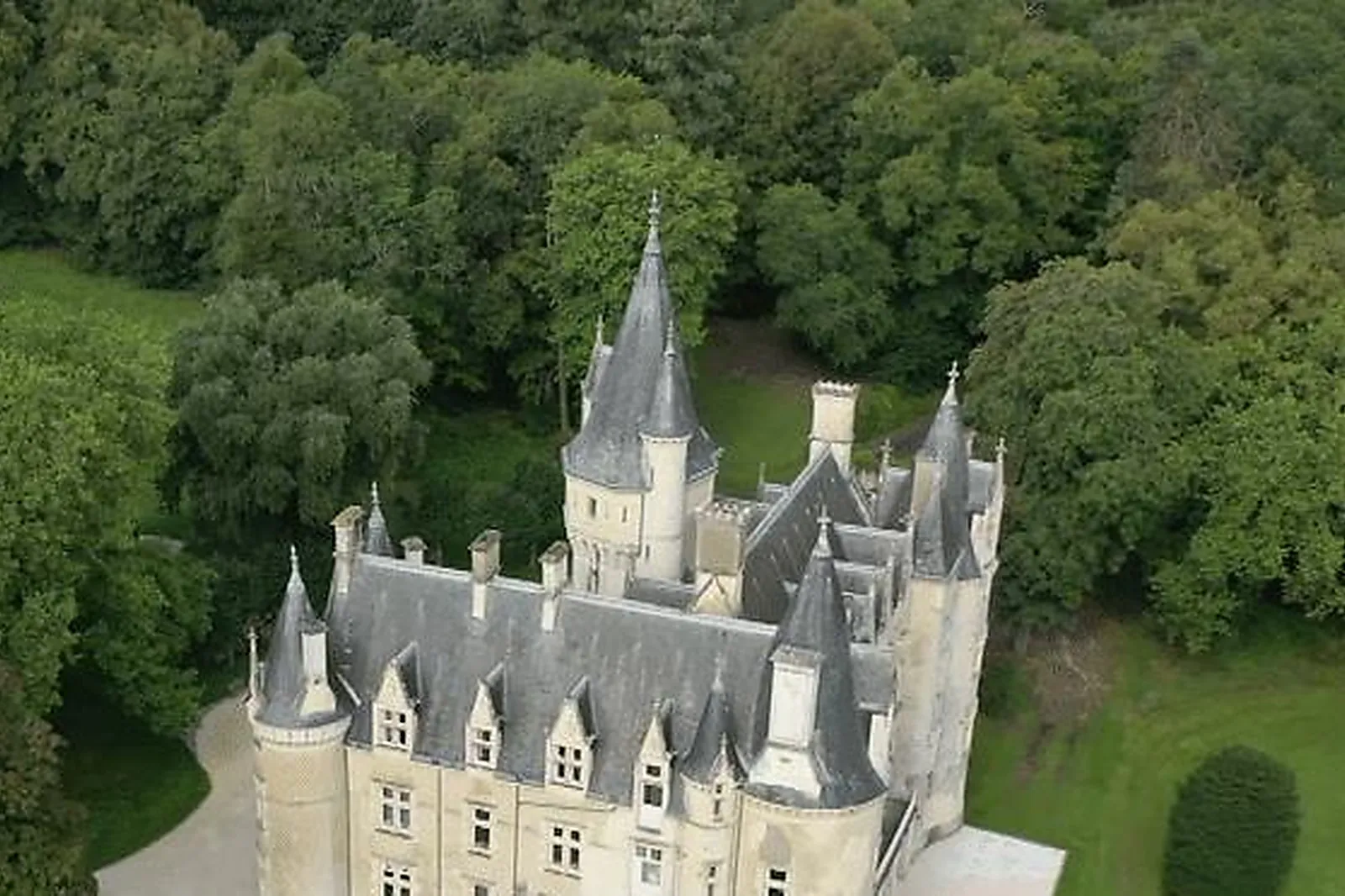 Lieux événementiels, CHÂTEAU D'AMENON