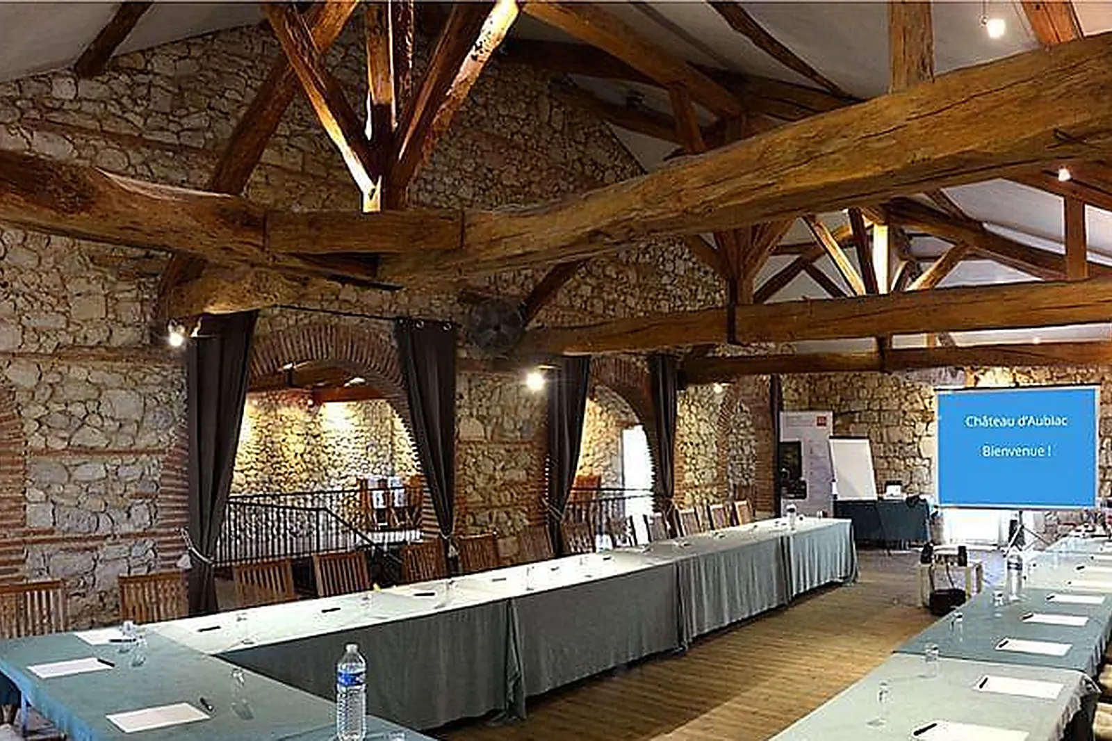 Lieux événementiels, CHÂTEAU D'AUBIAC