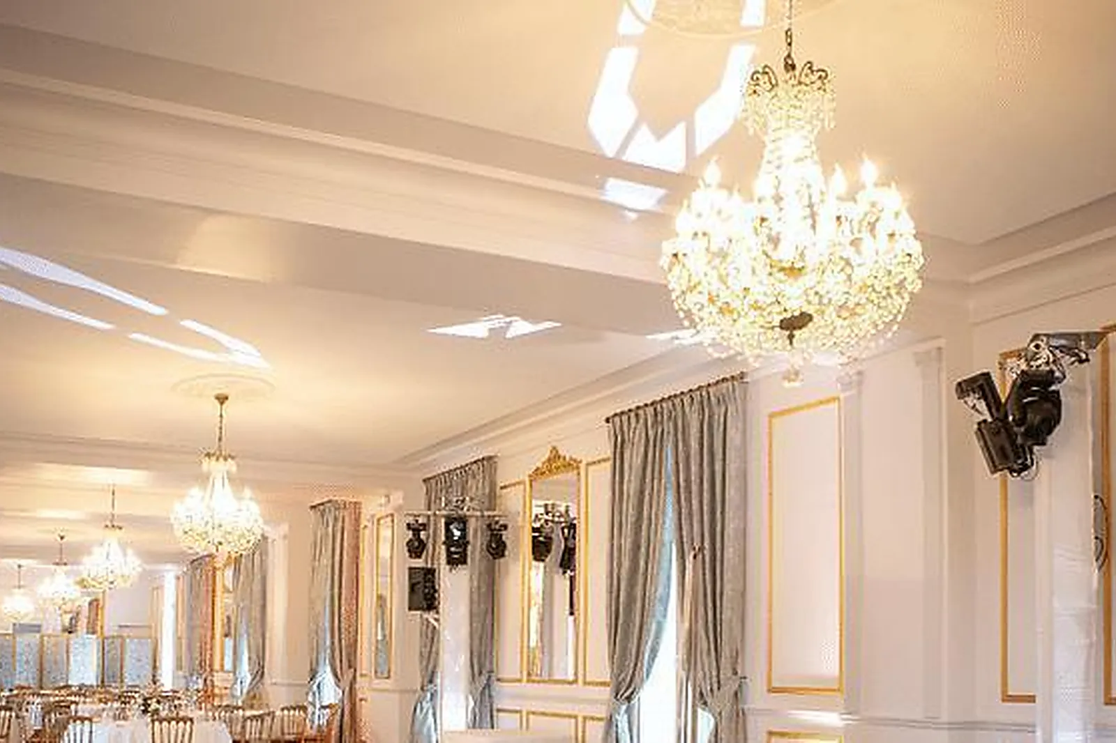 Lieux événementiels, CHÂTEAU D'AVENY