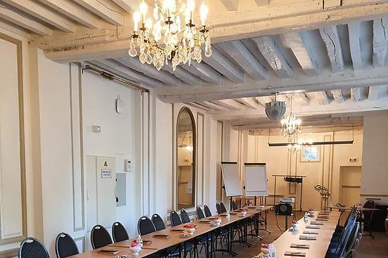 Lieux événementiels, CHÂTEAU D'AVENY