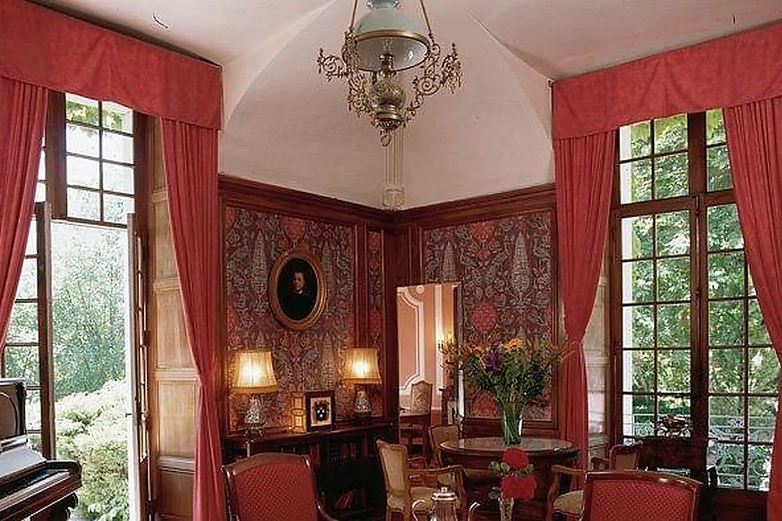 Lieux événementiels, CHÂTEAU D'AYRES