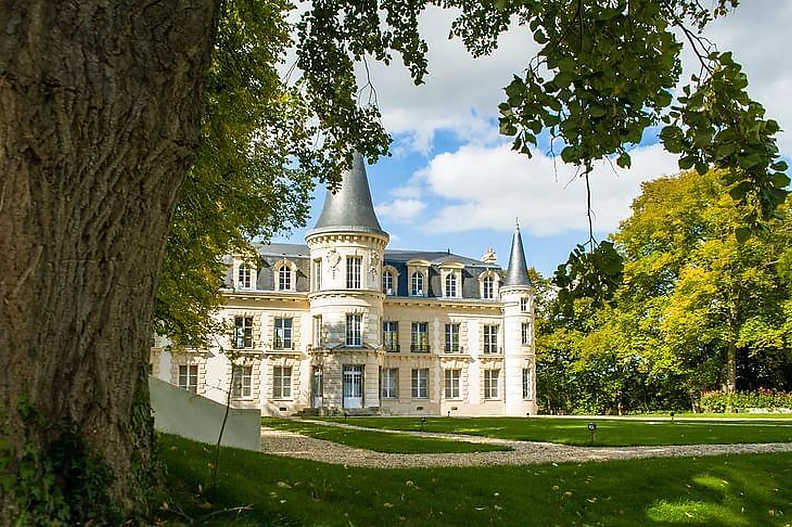 Lieux événementiels, CHÂTEAU D'HARDRICOURT