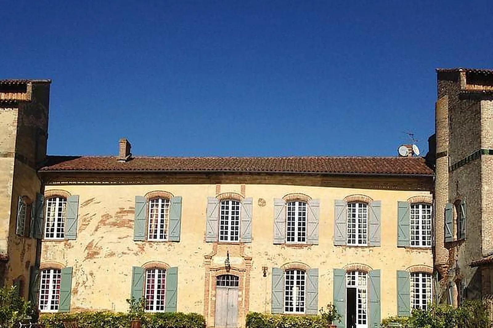 Lieux événementiels, CHÂTEAU D'ISSUS