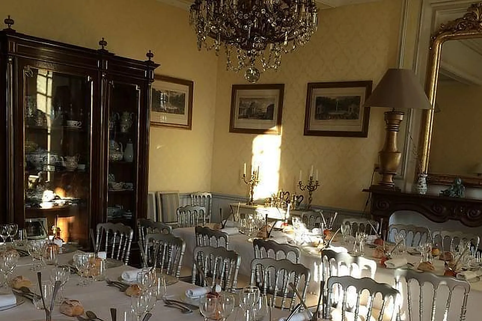 Lieux événementiels, CHÂTEAU D'ISSUS