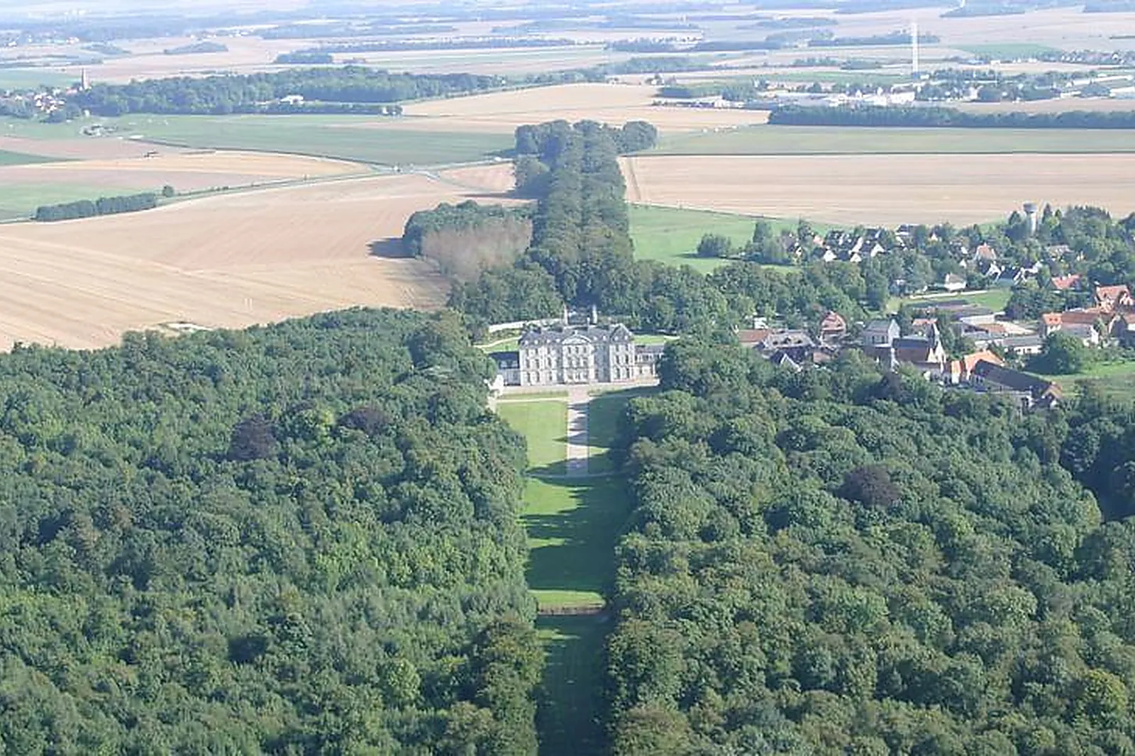 Lieux événementiels, CHÂTEAU DE BERTANGLES
