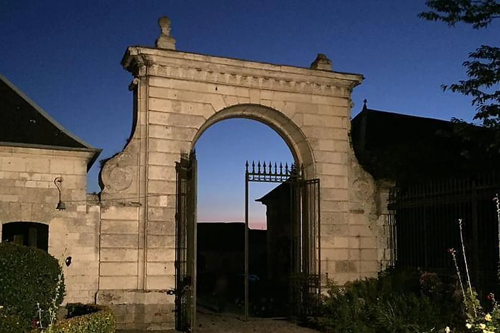 Lieux événementiels, CHÂTEAU DE BERTANGLES