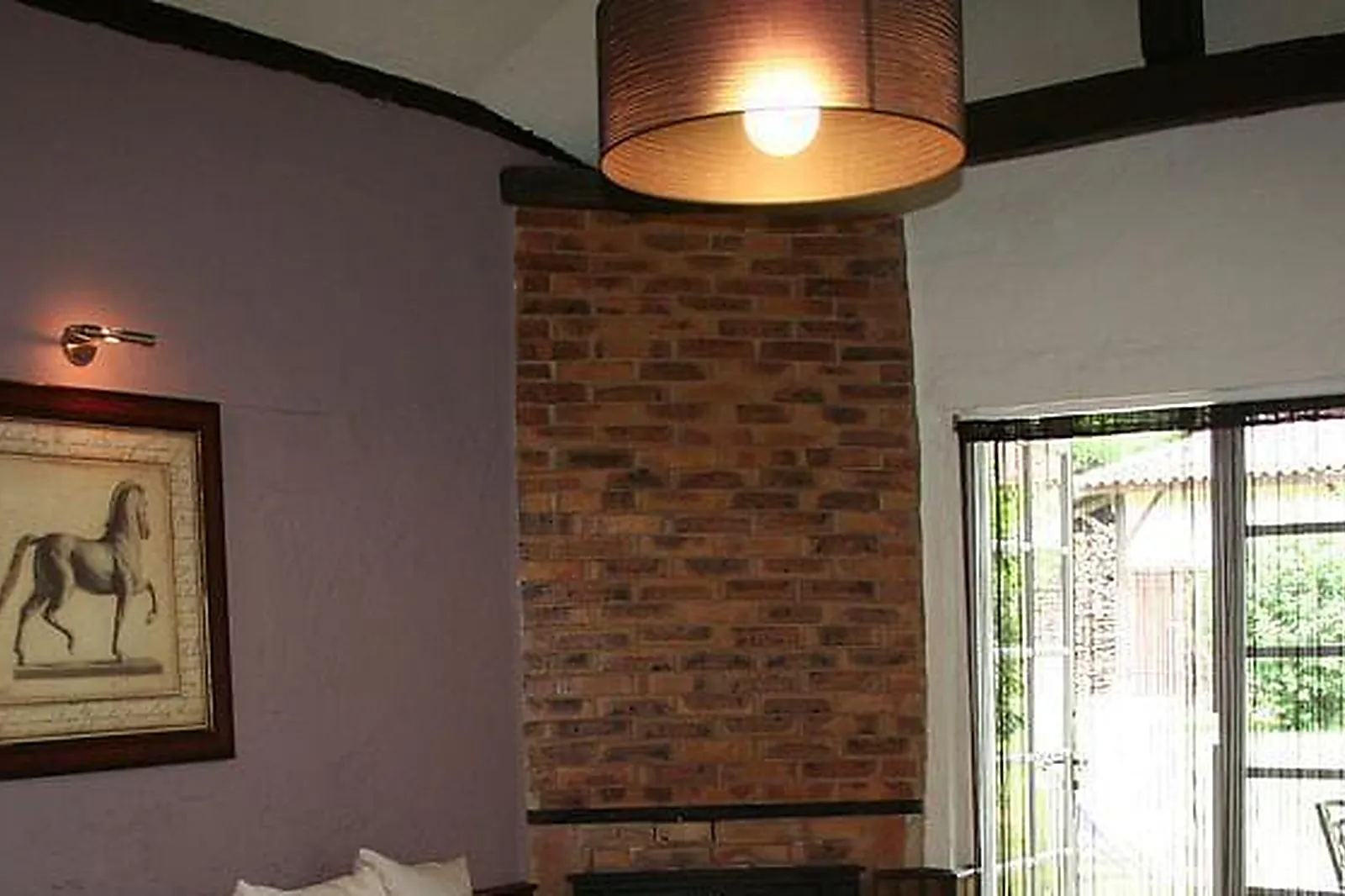 Lieux événementiels, CHÂTEAU DE BUROS ***