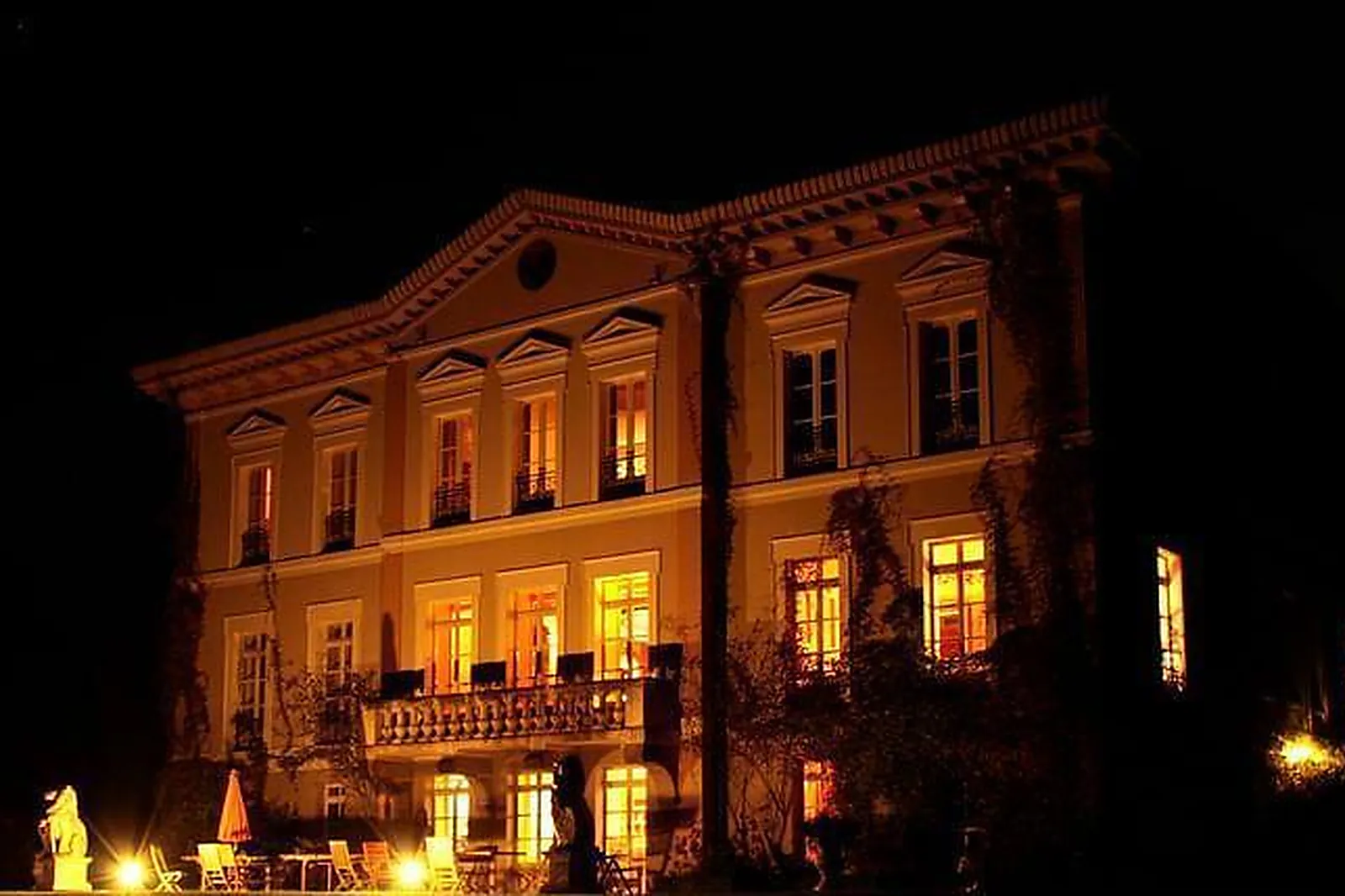 Lieux événementiels, CHÂTEAU DE BÉZYL****