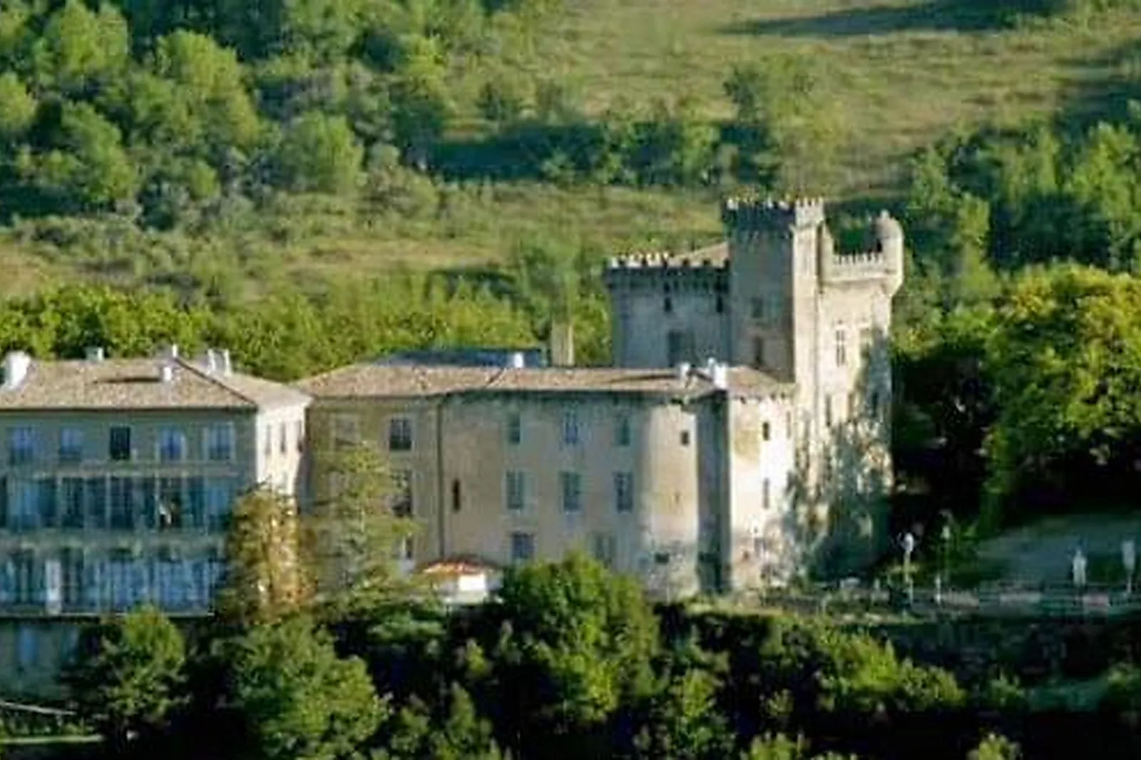 Lieux événementiels, CHÂTEAU DE CHALABRE