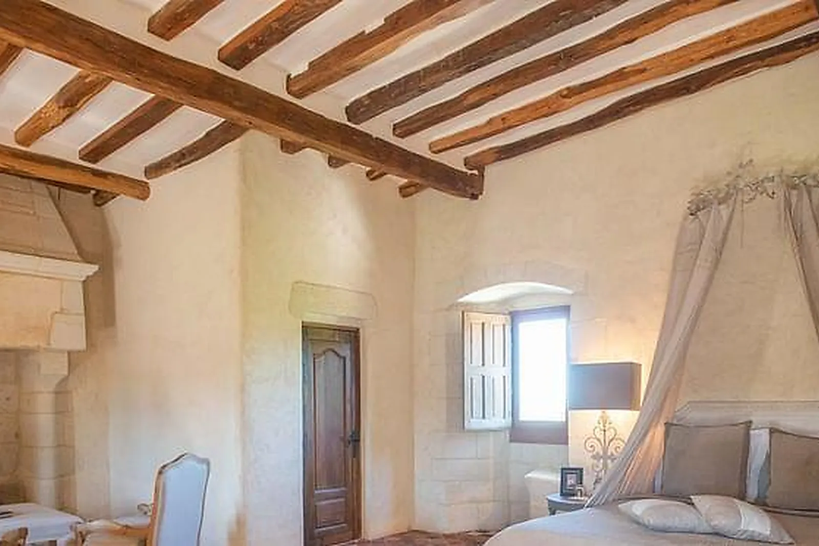 Lieux événementiels, CHÂTEAU DE CHARGÉ - CENTRE DE SÉMINAIRES RÉSIDENTIELS