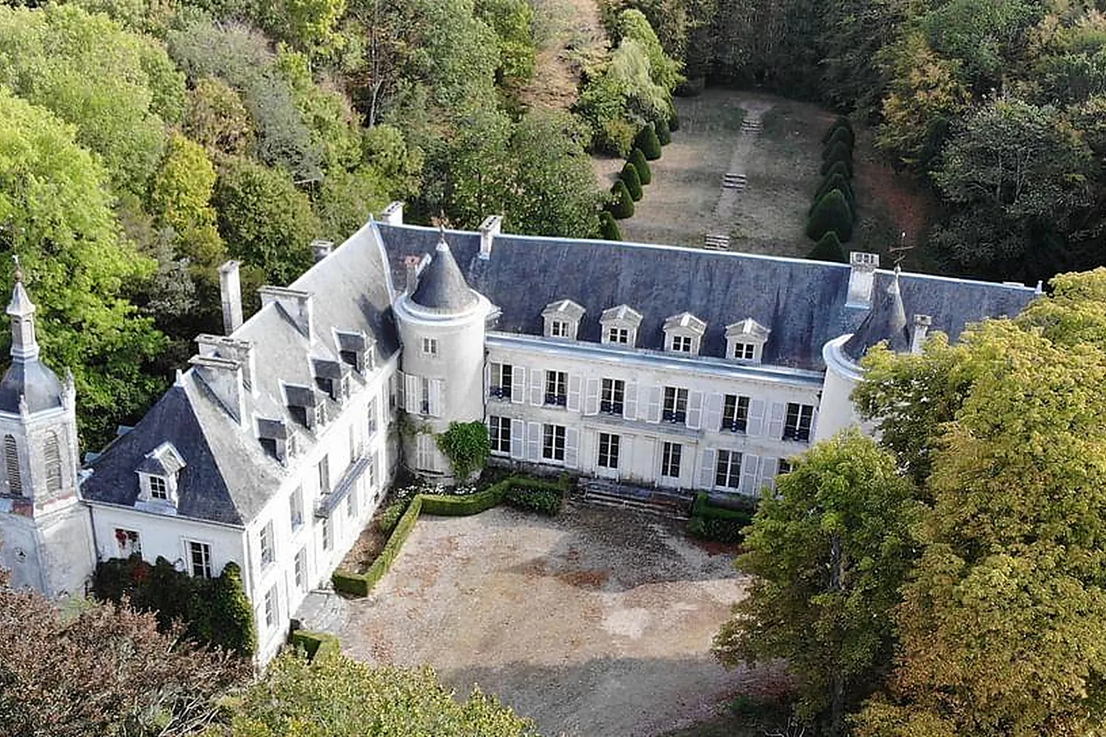 Lieux événementiels, CHÂTEAU DE CHARNIZAY