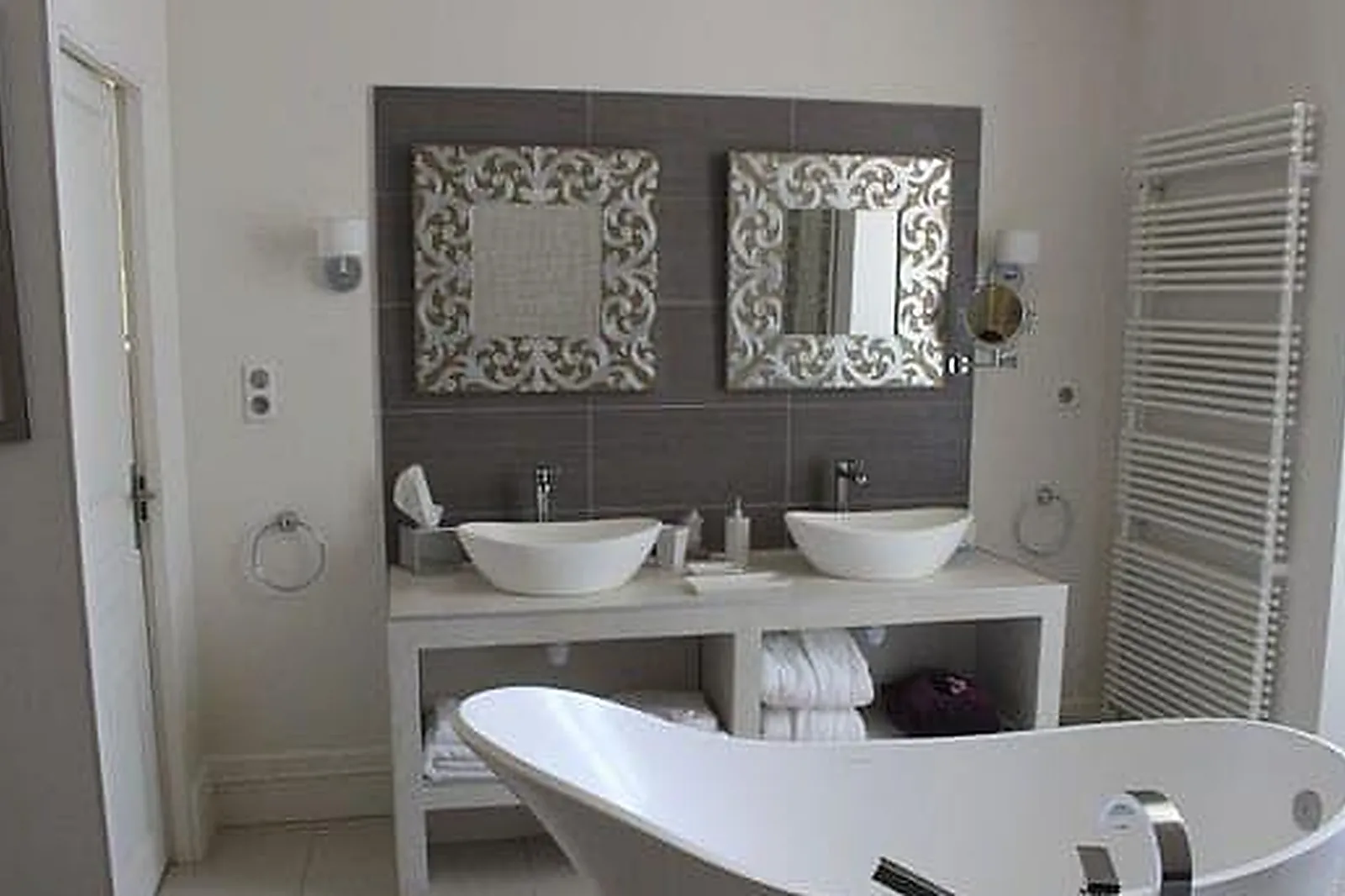 Lieux événementiels, CHÂTEAU DE COURTEBOTTE