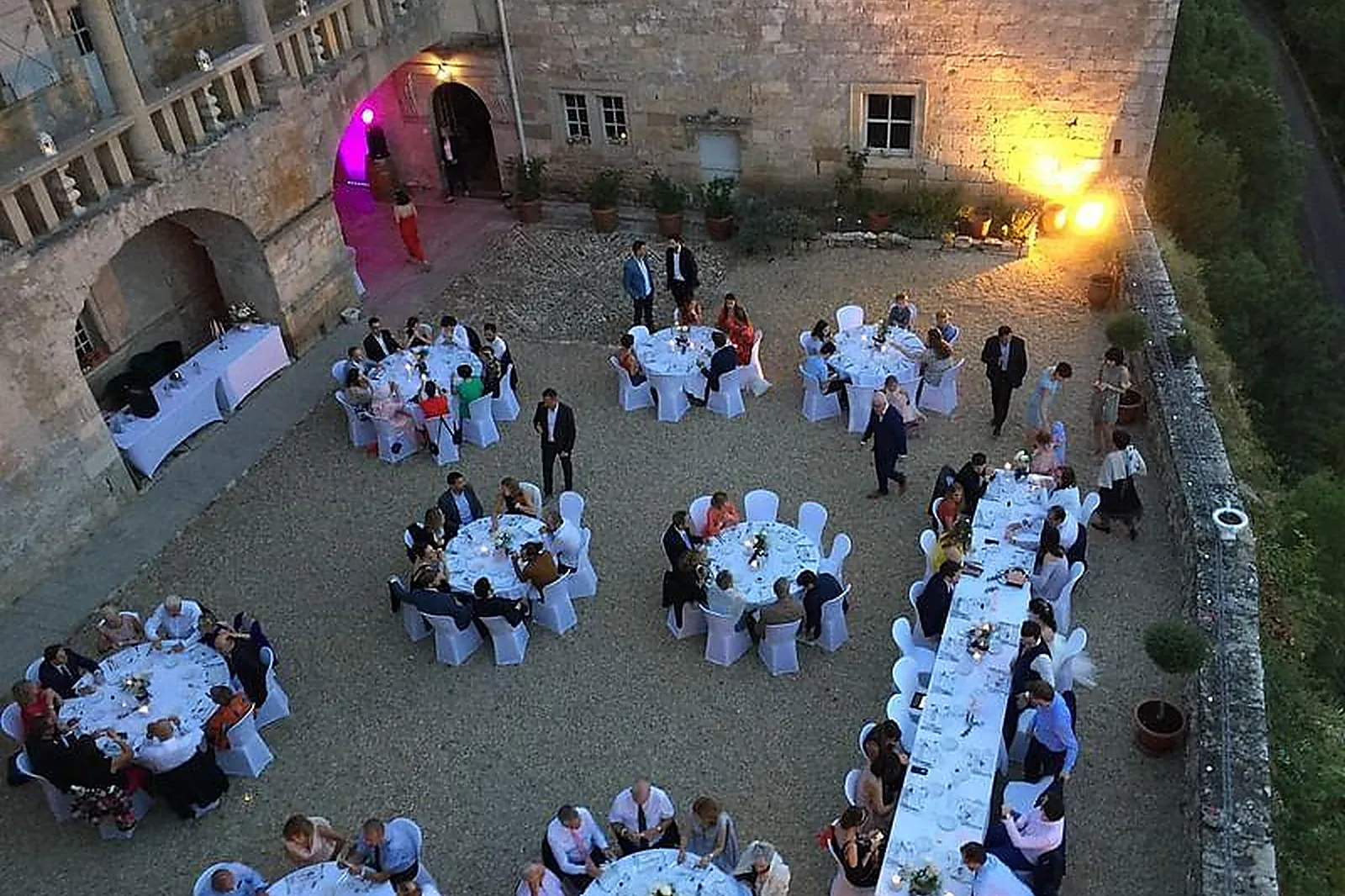 Lieux événementiels, CHÂTEAU DE CÉNEVIÈRES