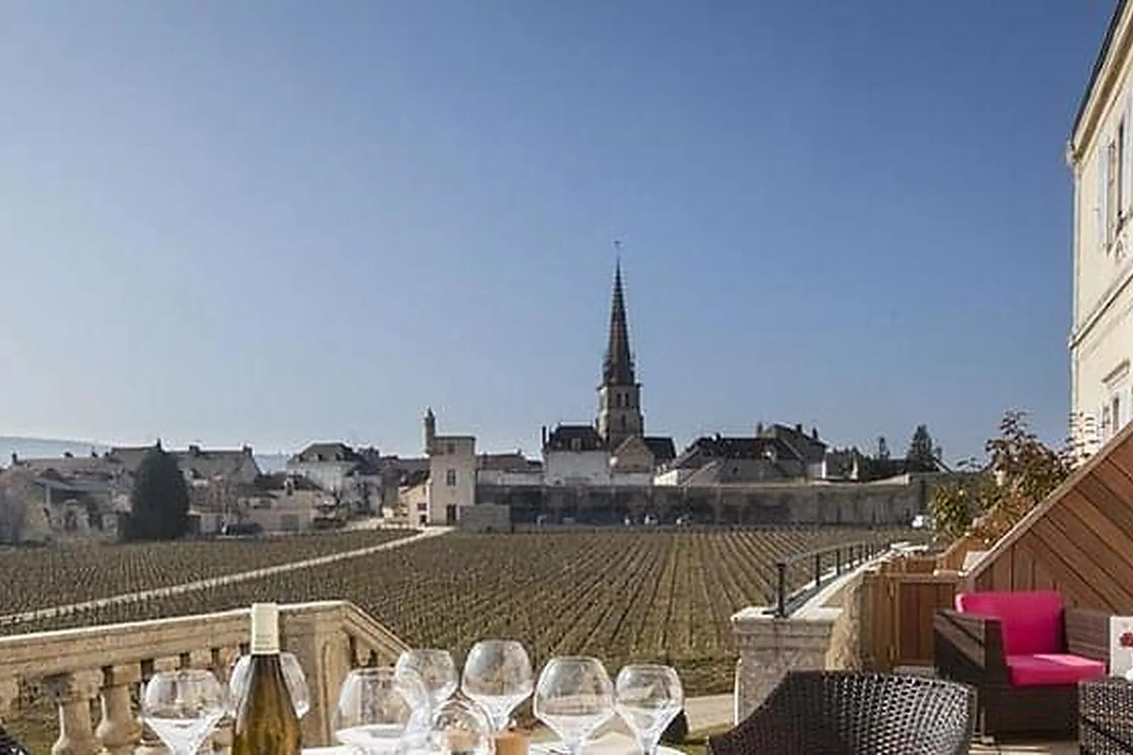 Lieux événementiels, CHÂTEAU DE CÎTEAUX LA CUEILLETTE ****