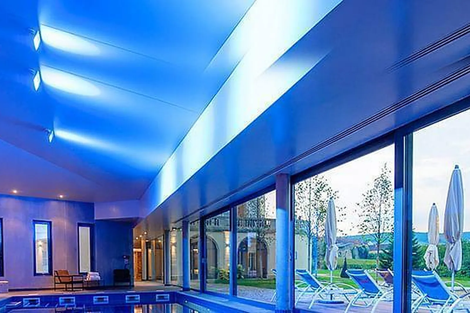 Lieux événementiels, CHÂTEAU DE CÎTEAUX LA CUEILLETTE ****