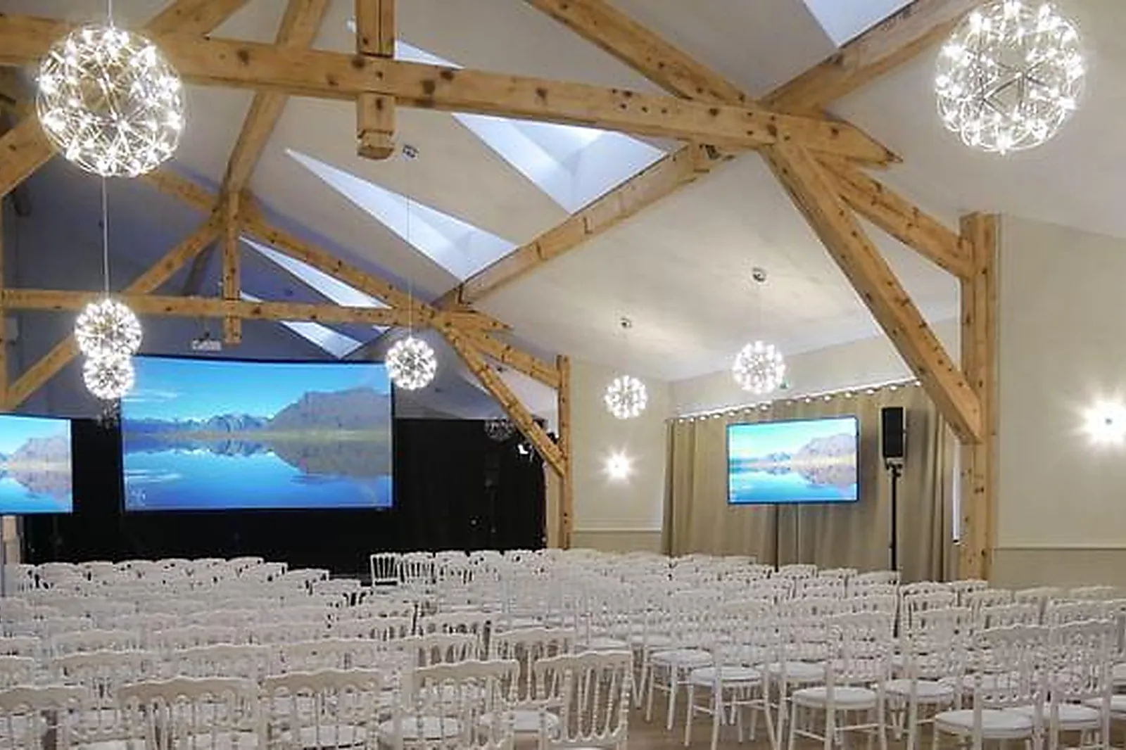 Lieux événementiels, CHÂTEAU DE FAVERGES