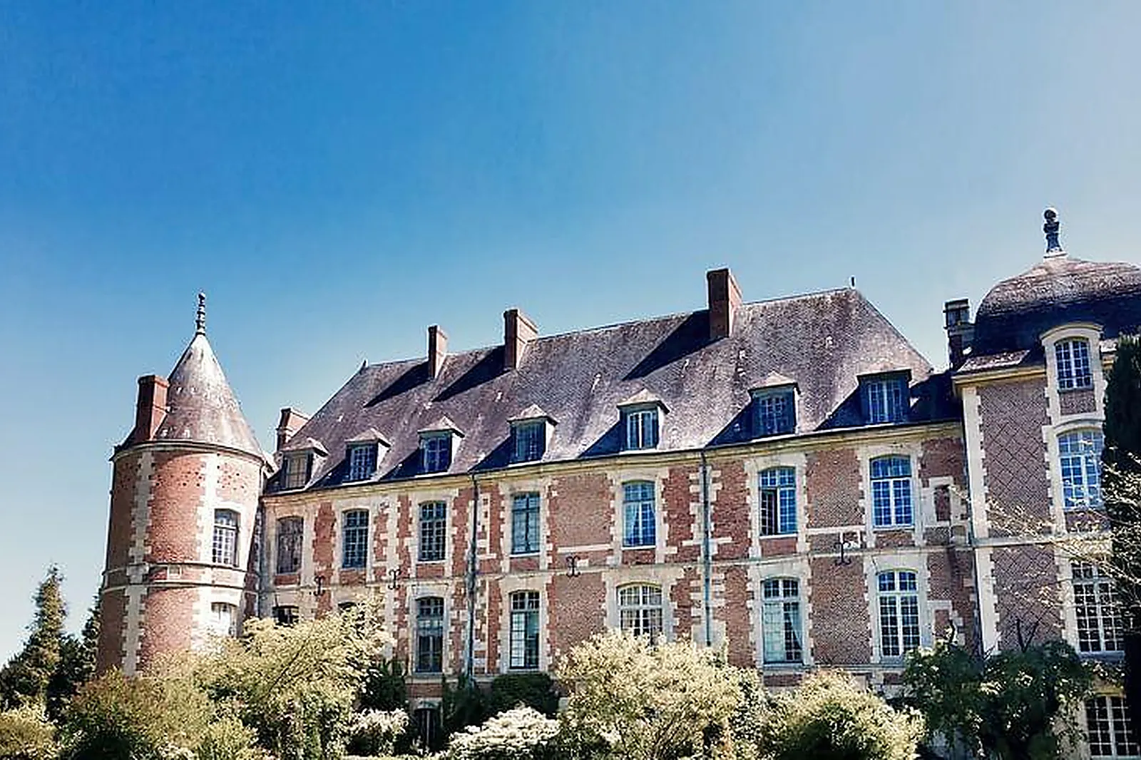 Lieux événementiels, CHÂTEAU DE FOSSEUSE