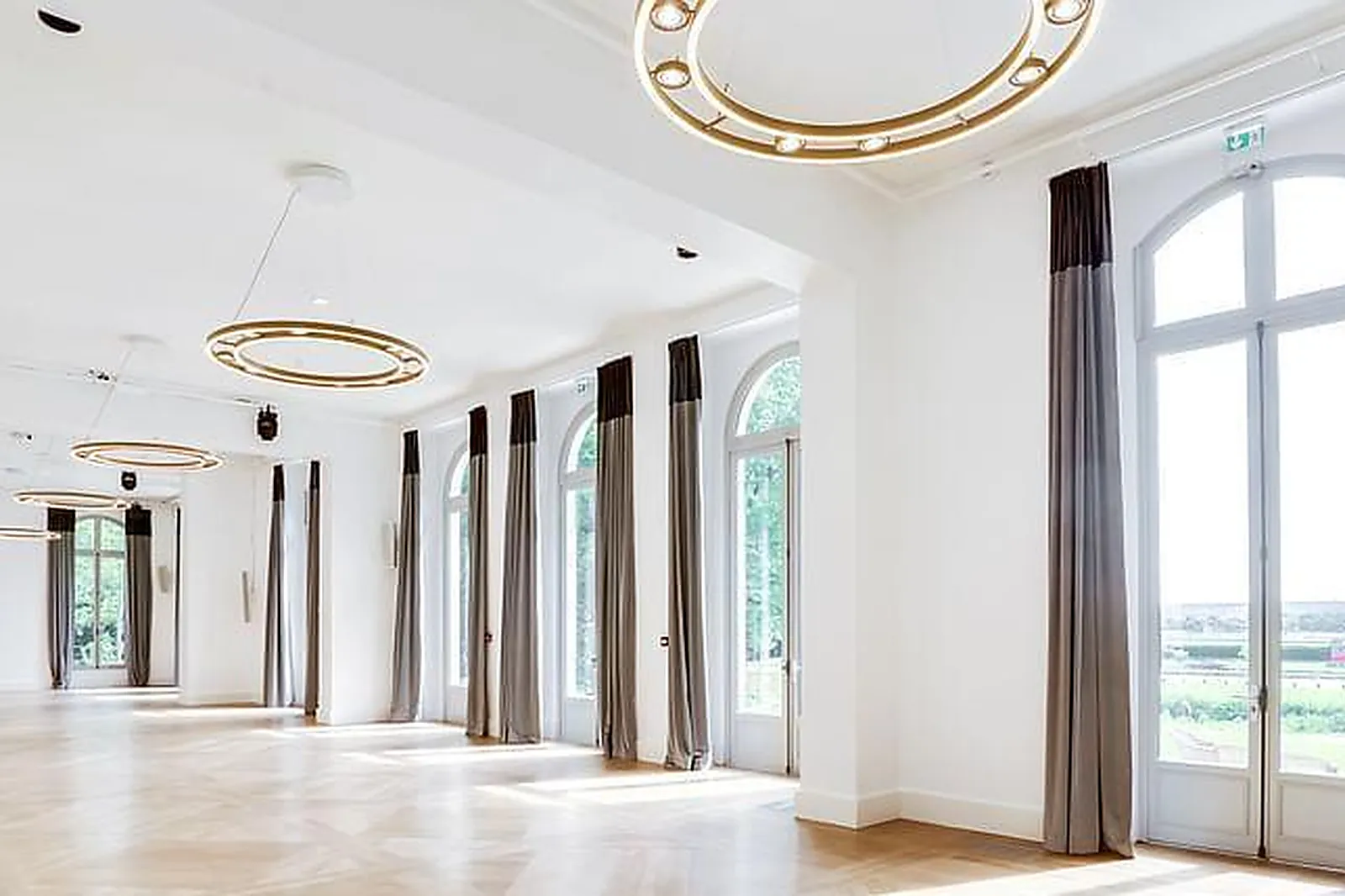 Lieux événementiels, CHÂTEAU DE LONGCHAMP