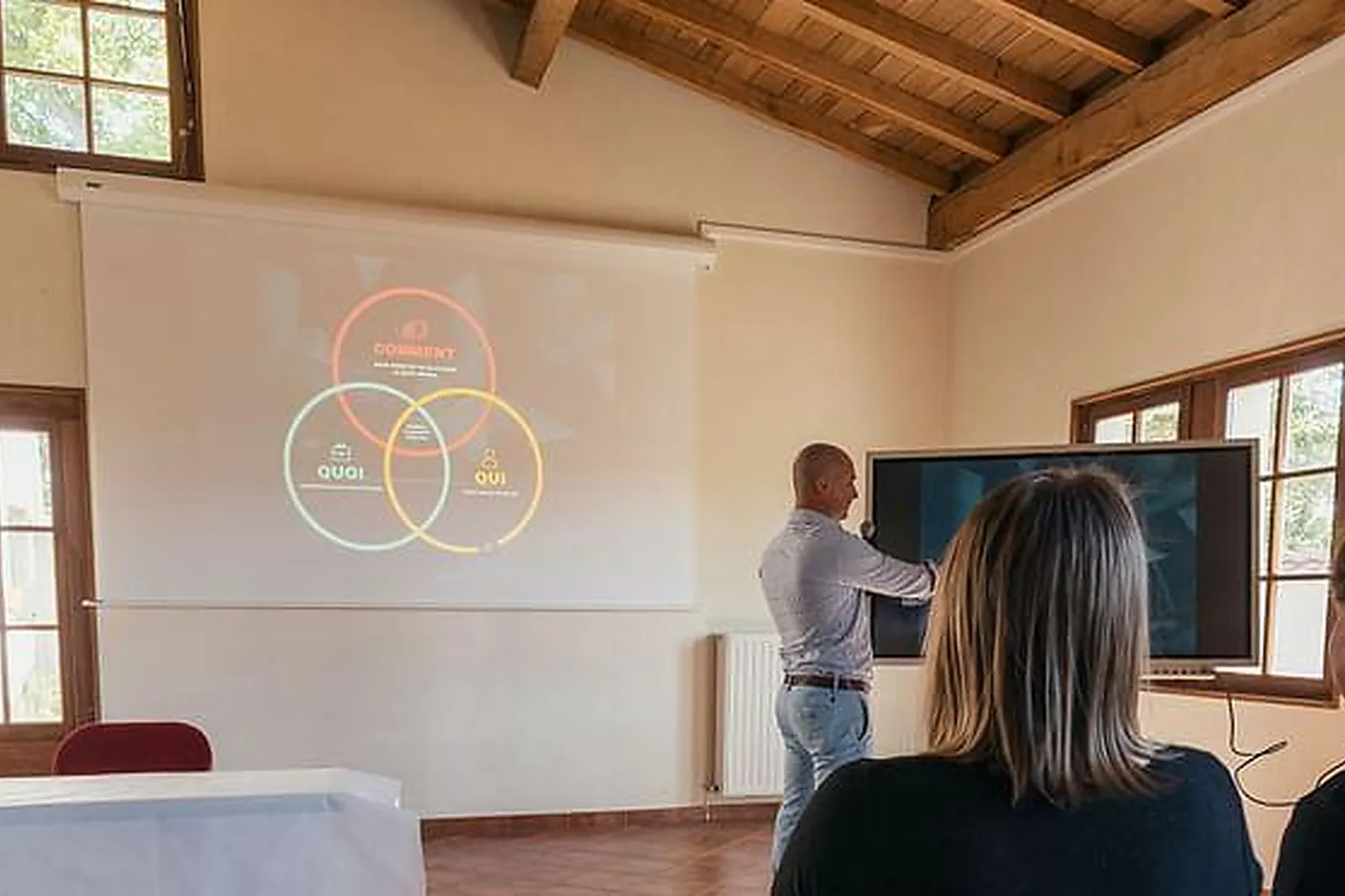 Lieux événementiels, CHÂTEAU DE MAGNEUX-HAUTE-RIVE
