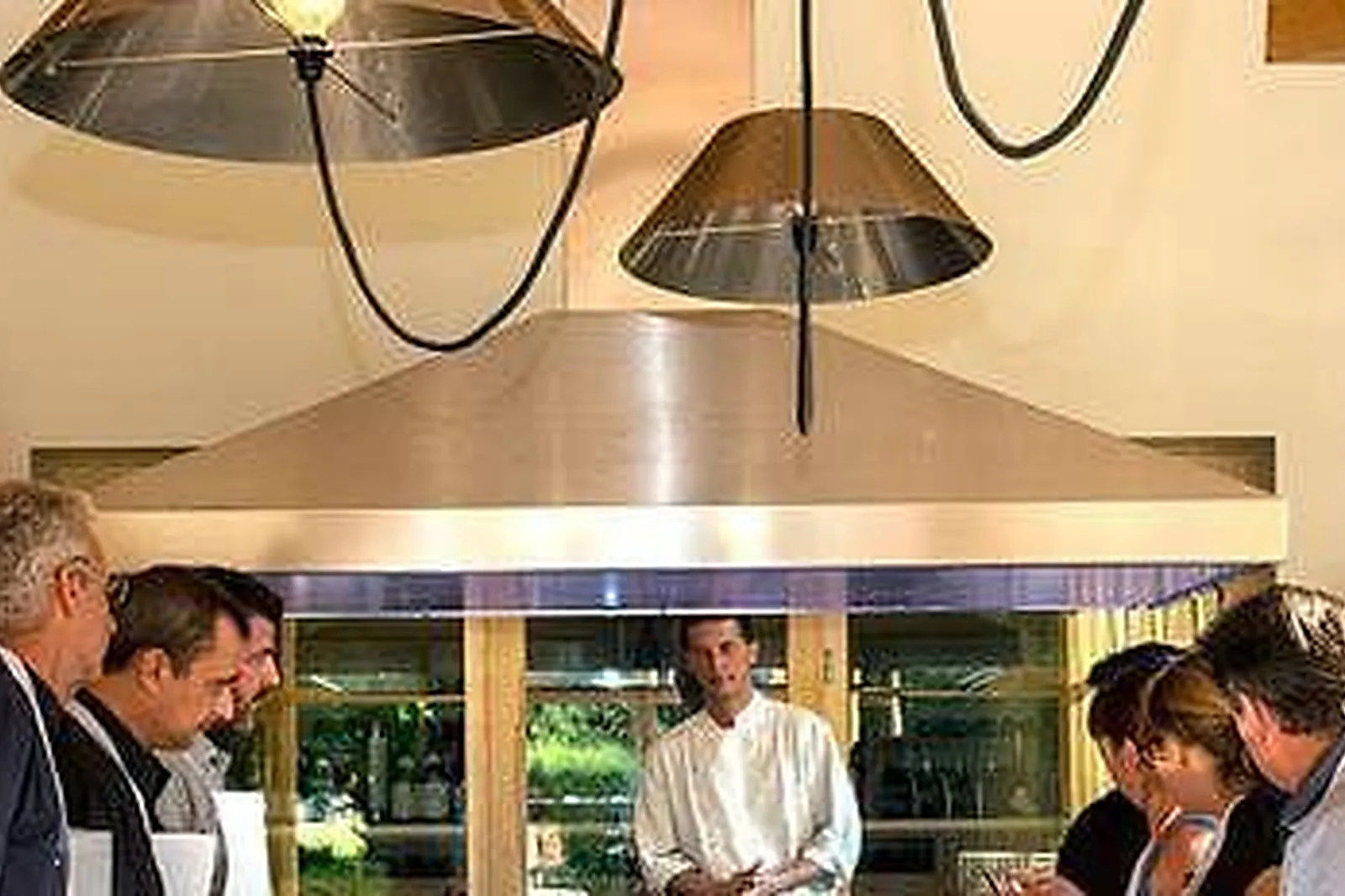 Lieux événementiels, CHÂTEAU DE MASSILLAN ****