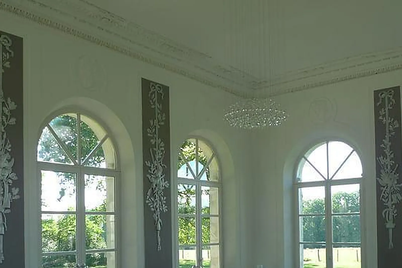 Lieux événementiels, CHÂTEAU DE MONFORT