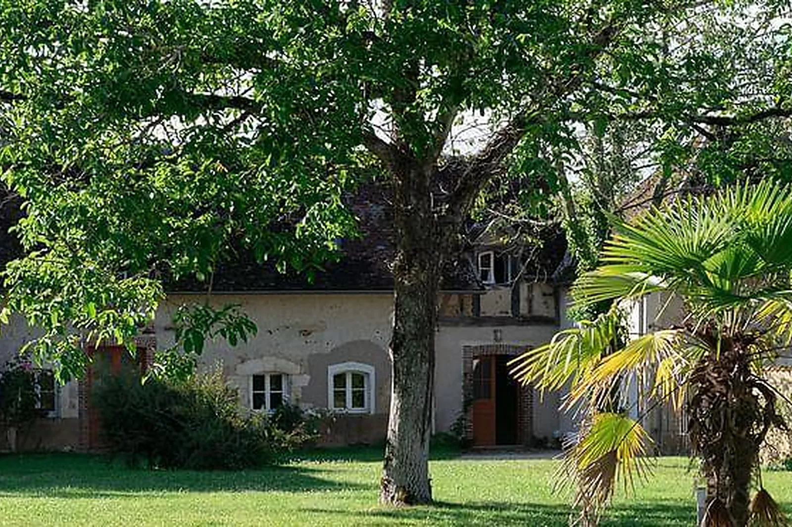 Lieux événementiels, CHÂTEAU DE MONFORT