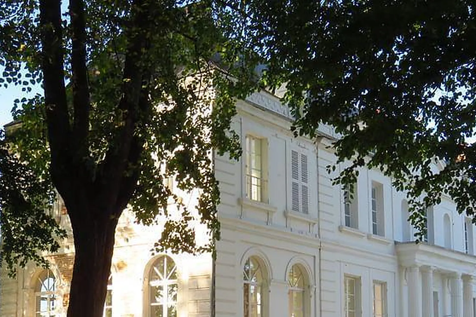 Lieux événementiels, CHÂTEAU DE MONFORT