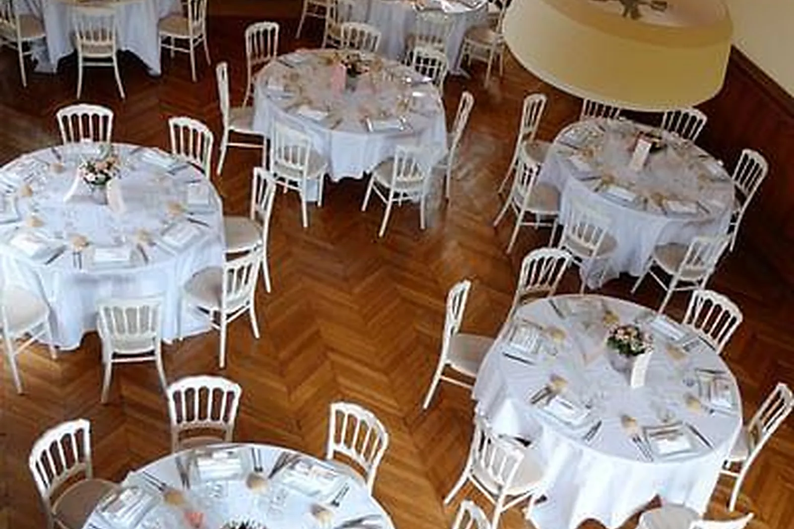 Lieux événementiels, CHÂTEAU DE MÉRIDON