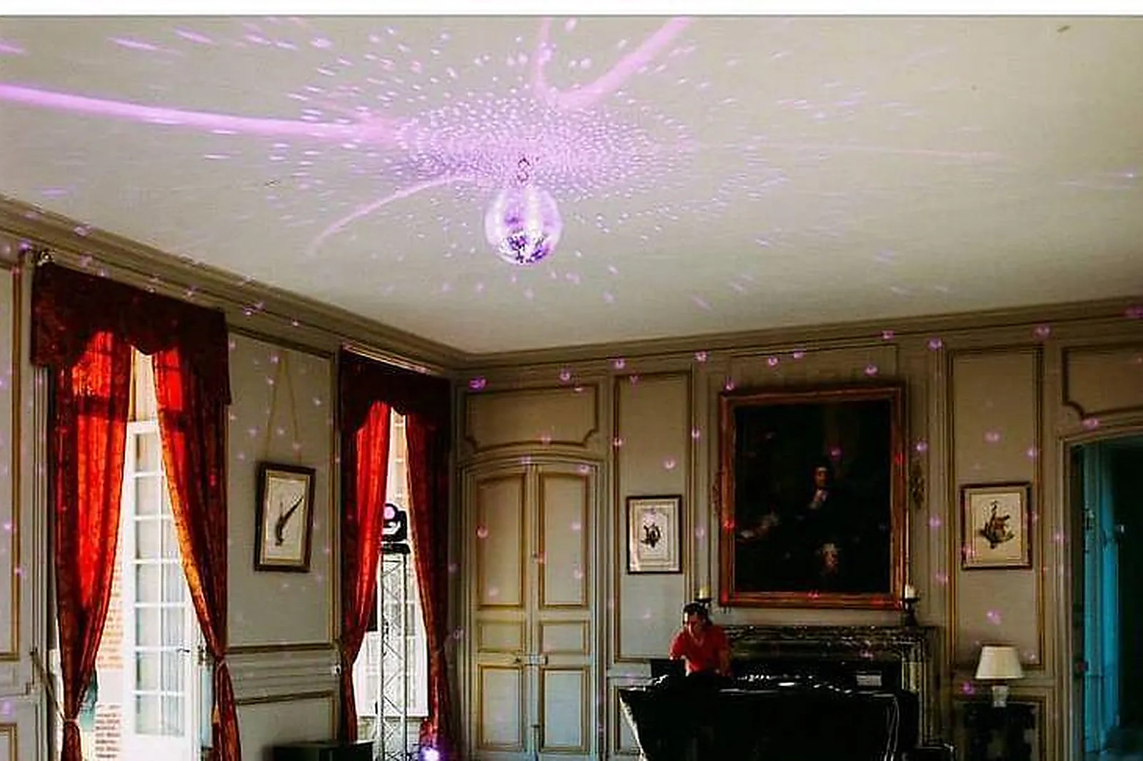 Lieux événementiels, CHÂTEAU DE NEUVILLE