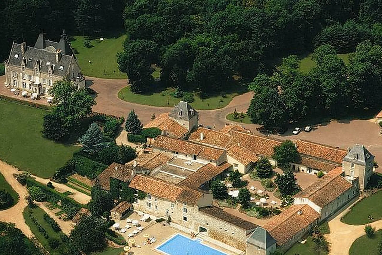 Lieux événementiels, CHÂTEAU DE PÉRIGNY