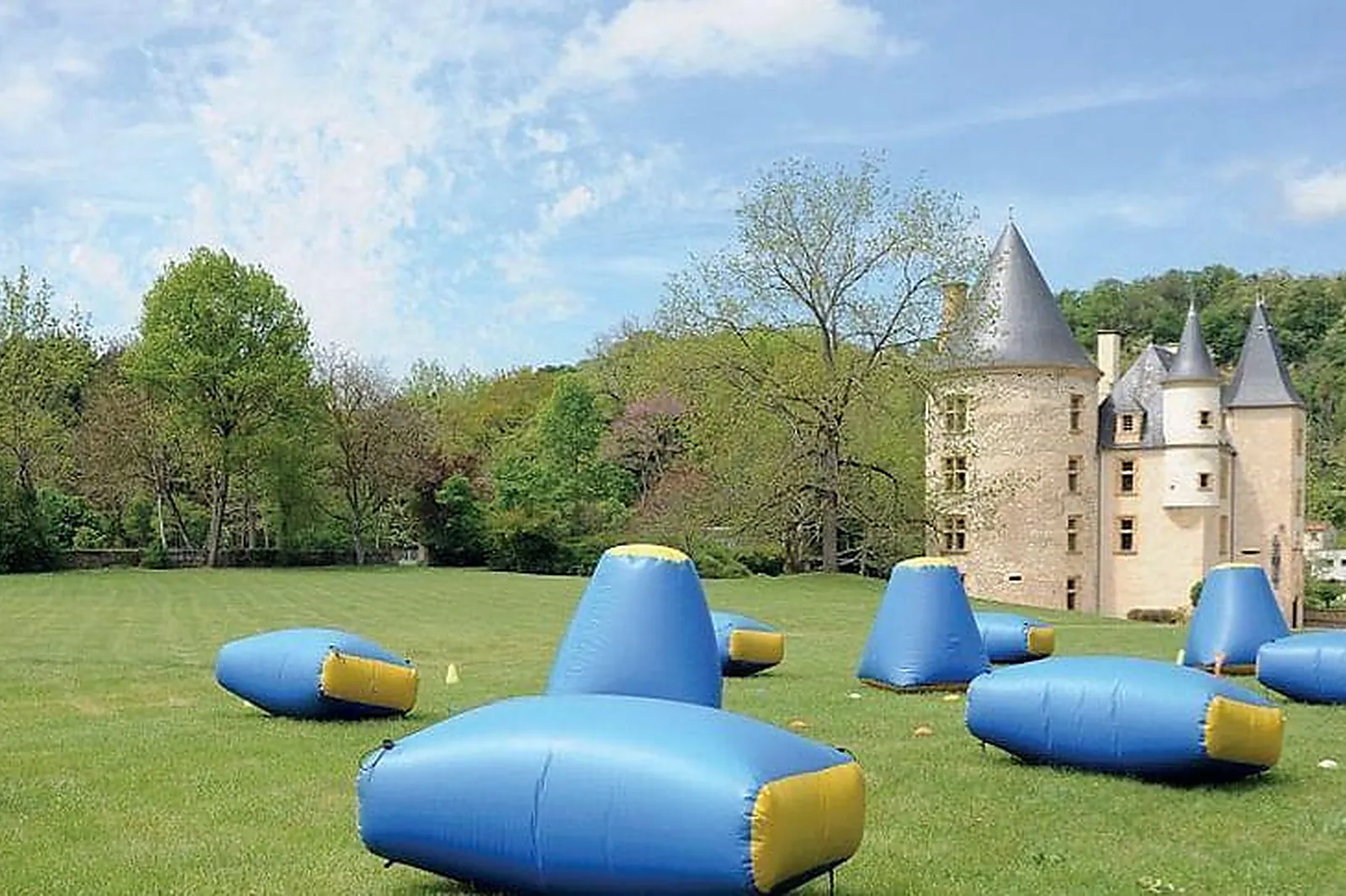 Lieux événementiels, OFFICINA 06 - ESPACE DE COWORKING ET SALLE DE RÉUNION