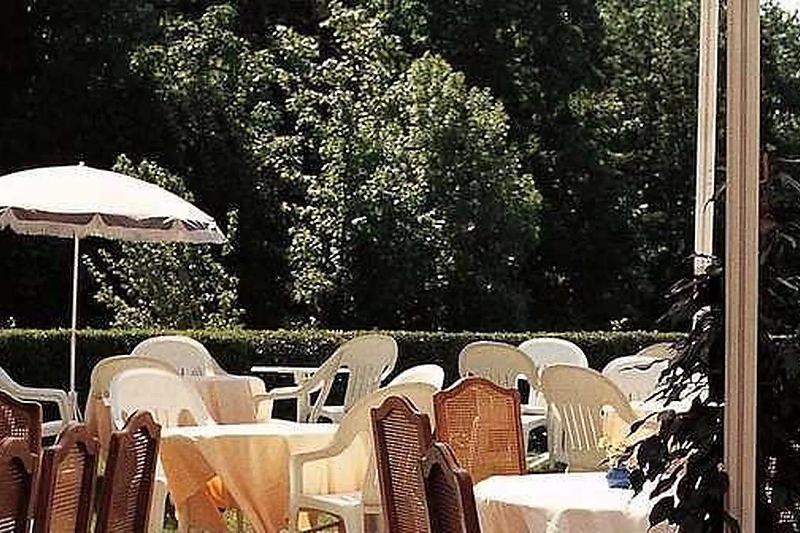 Lieux événementiels, CHÂTEAU DE SANCY ****