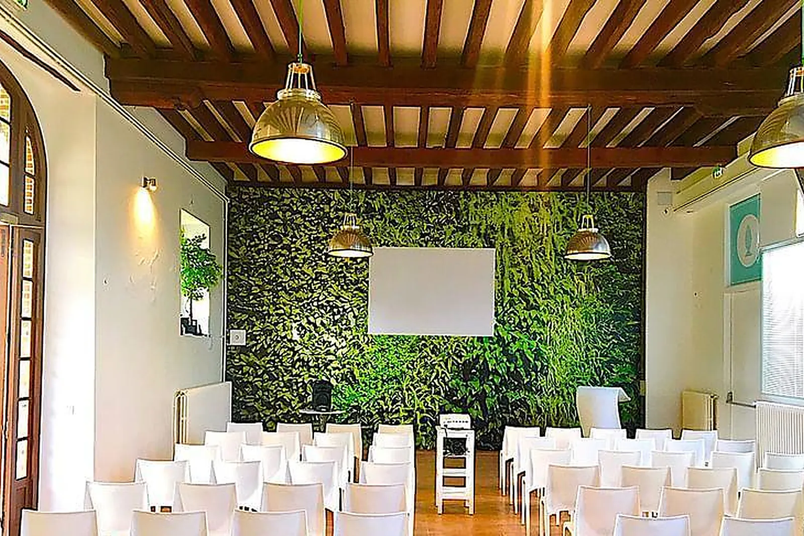 Lieux événementiels, CHALET LE CERF CHE - ECOGÎTE - 4*