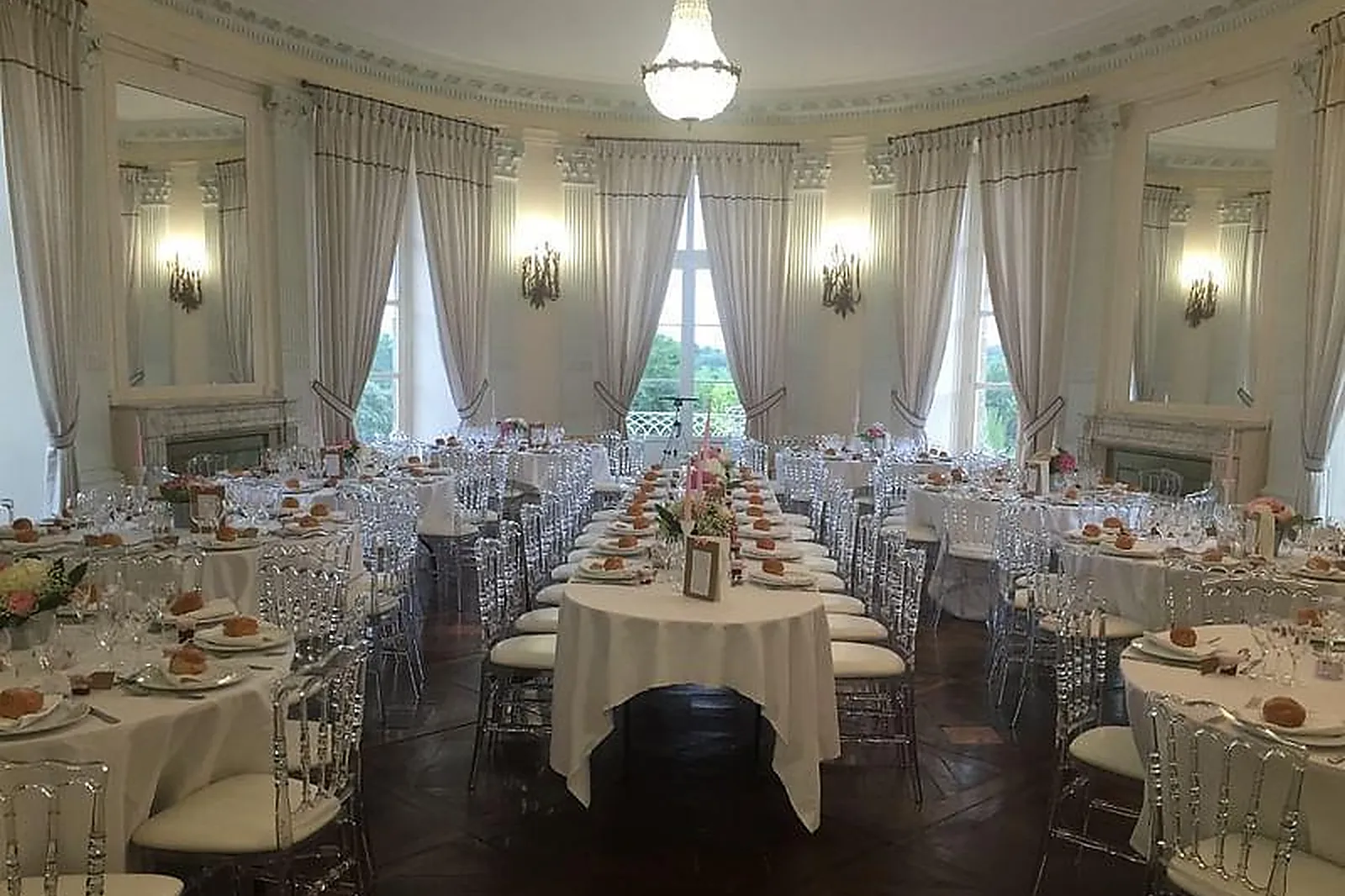 Lieux événementiels, LAOUZ MOUFFETARD