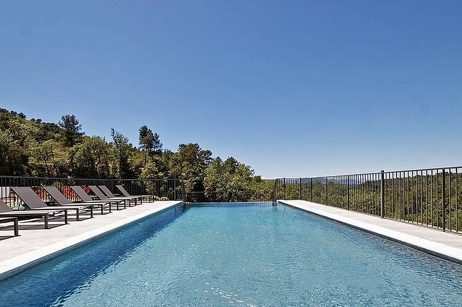 Lieux événementiels, CHÂTEAU DE L'ESCARELLE