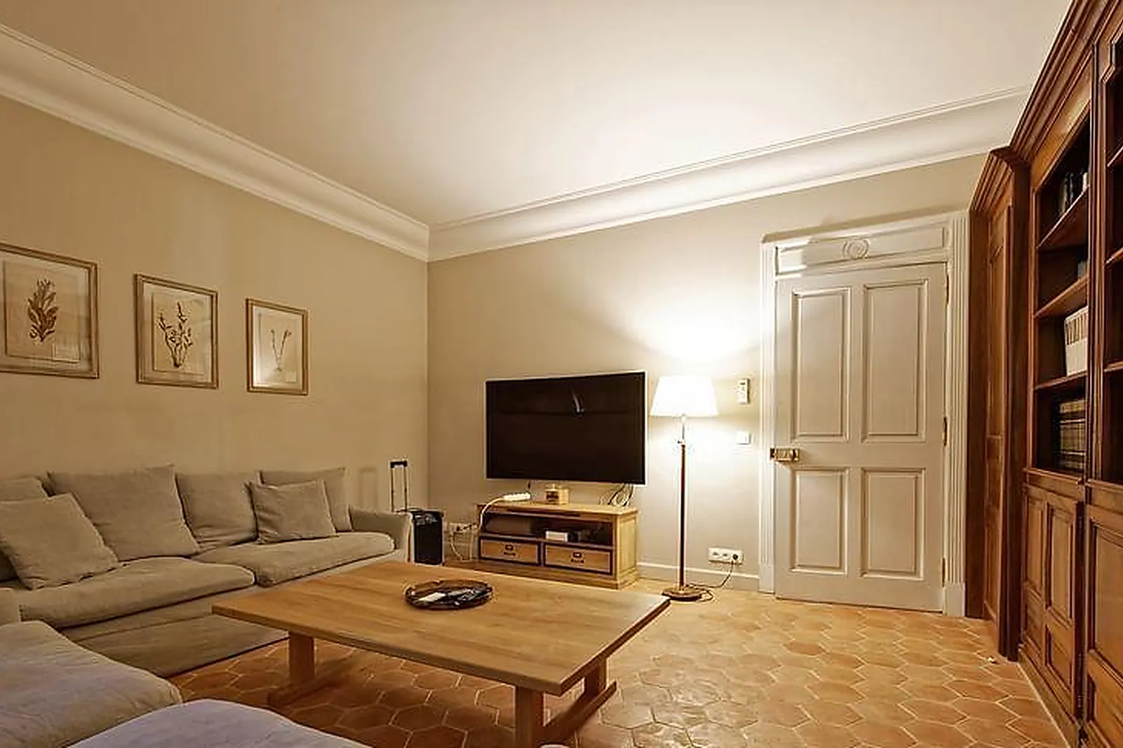 Lieux événementiels, CHÂTEAU DE L'ESCARELLE