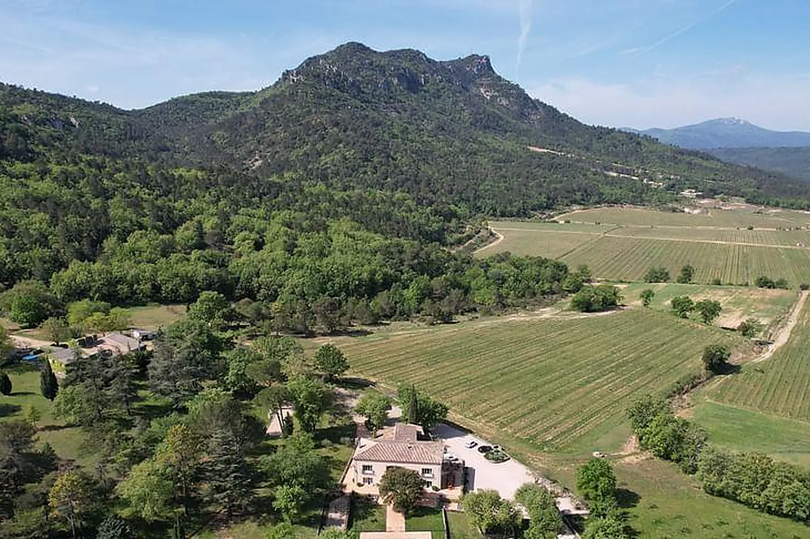 Lieux événementiels, CHÂTEAU DE L'ESCARELLE