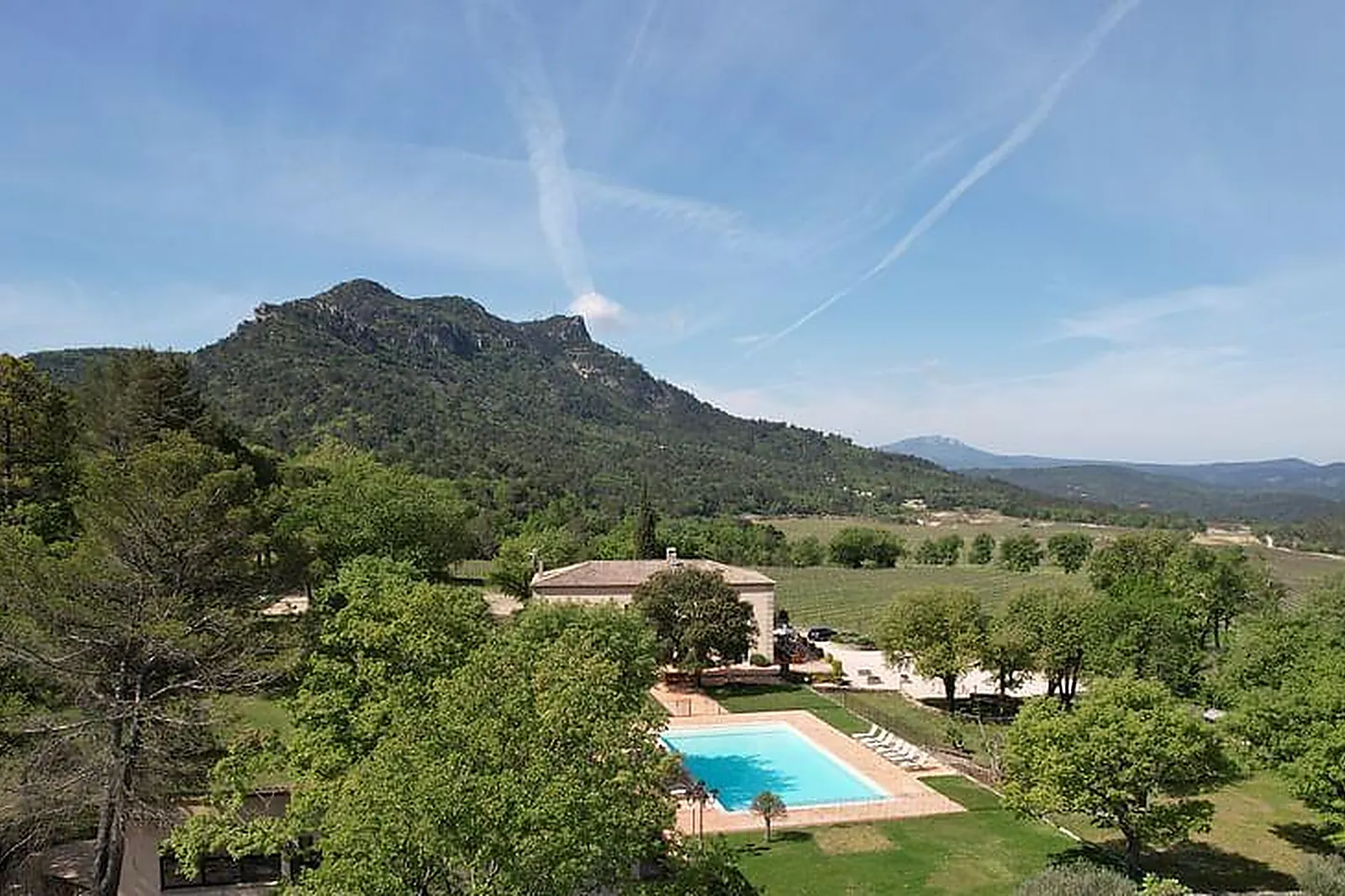 Lieux événementiels, CHÂTEAU DE L'ESCARELLE