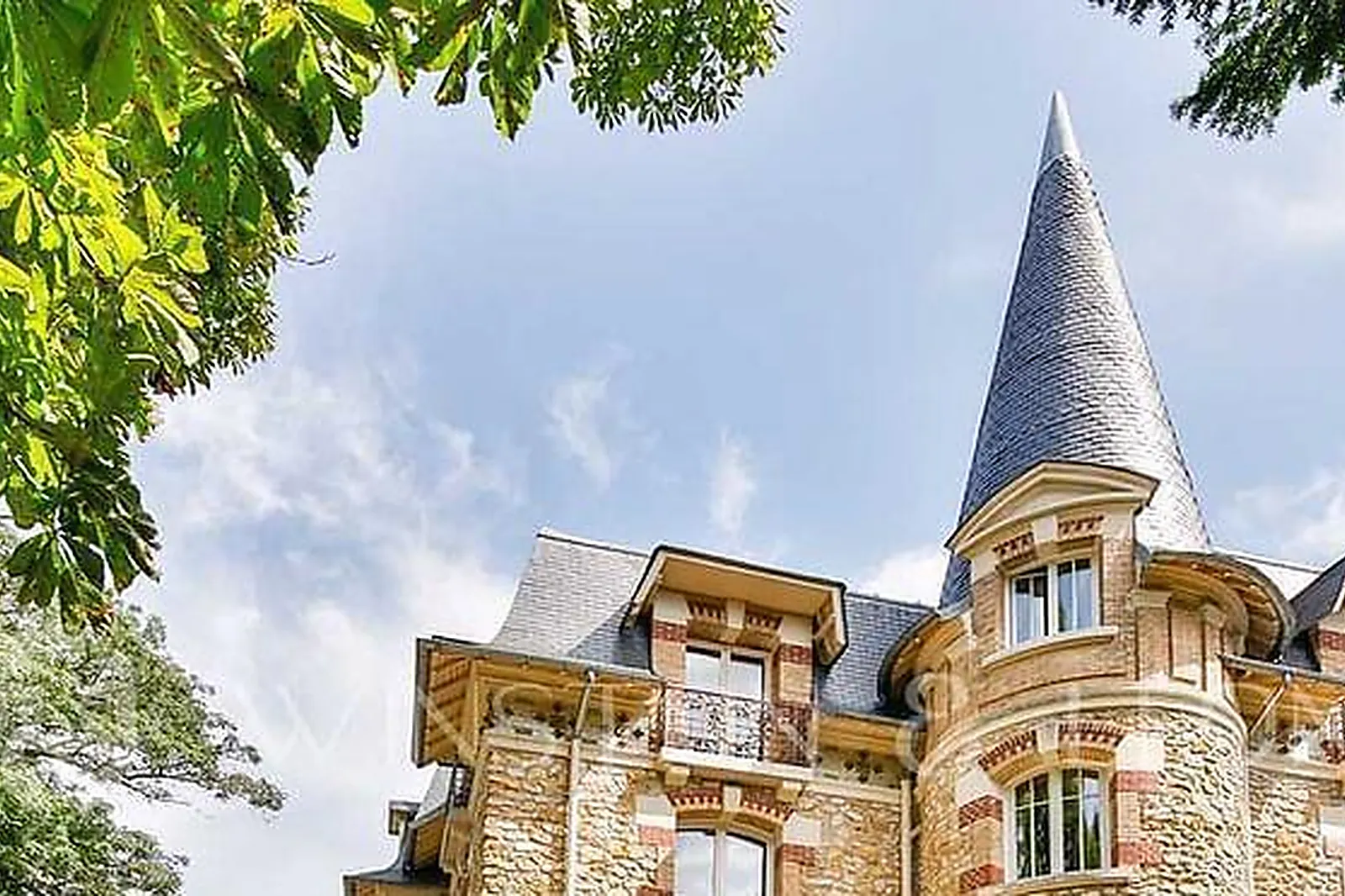 Lieux événementiels, LE MANOIR - PARIS COUNTRY CLUB