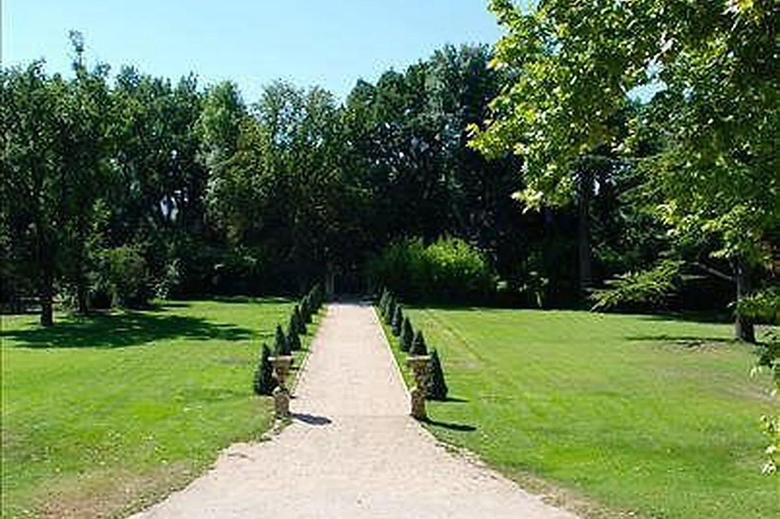 Lieux événementiels, CHÂTEAU DE LA GARDE