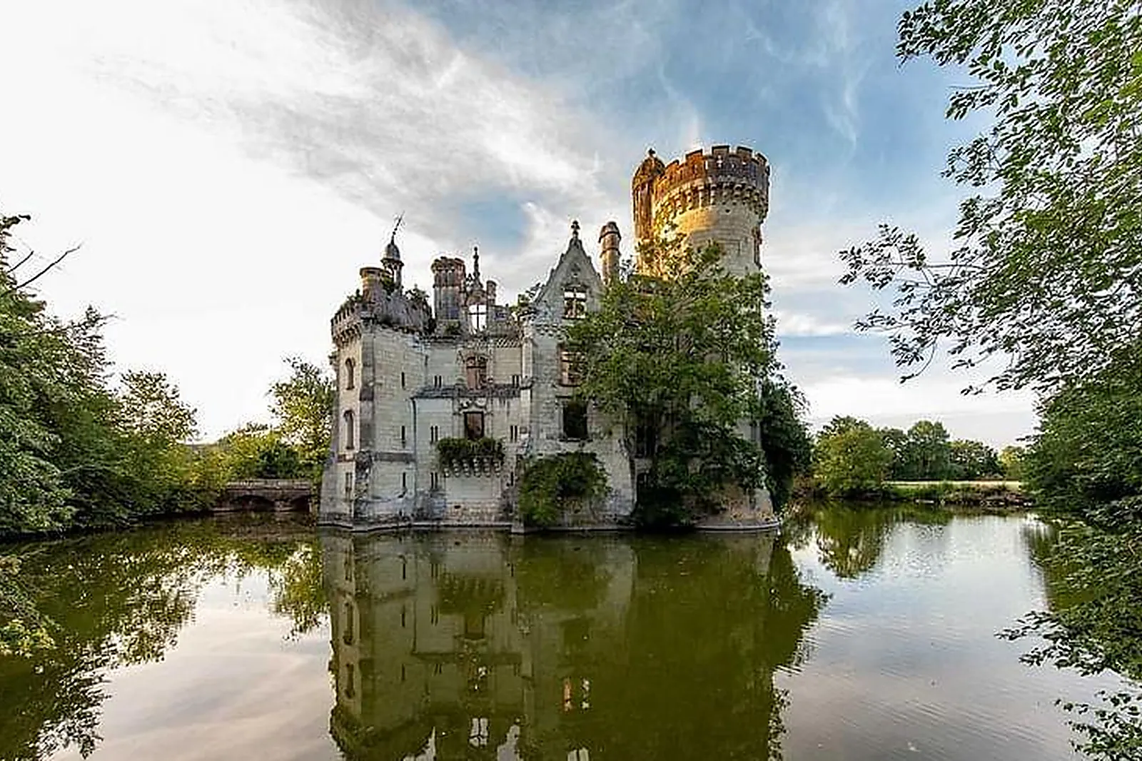 Lieux événementiels, CHÂTEAU DE LA MOTHE CHANDENIERS