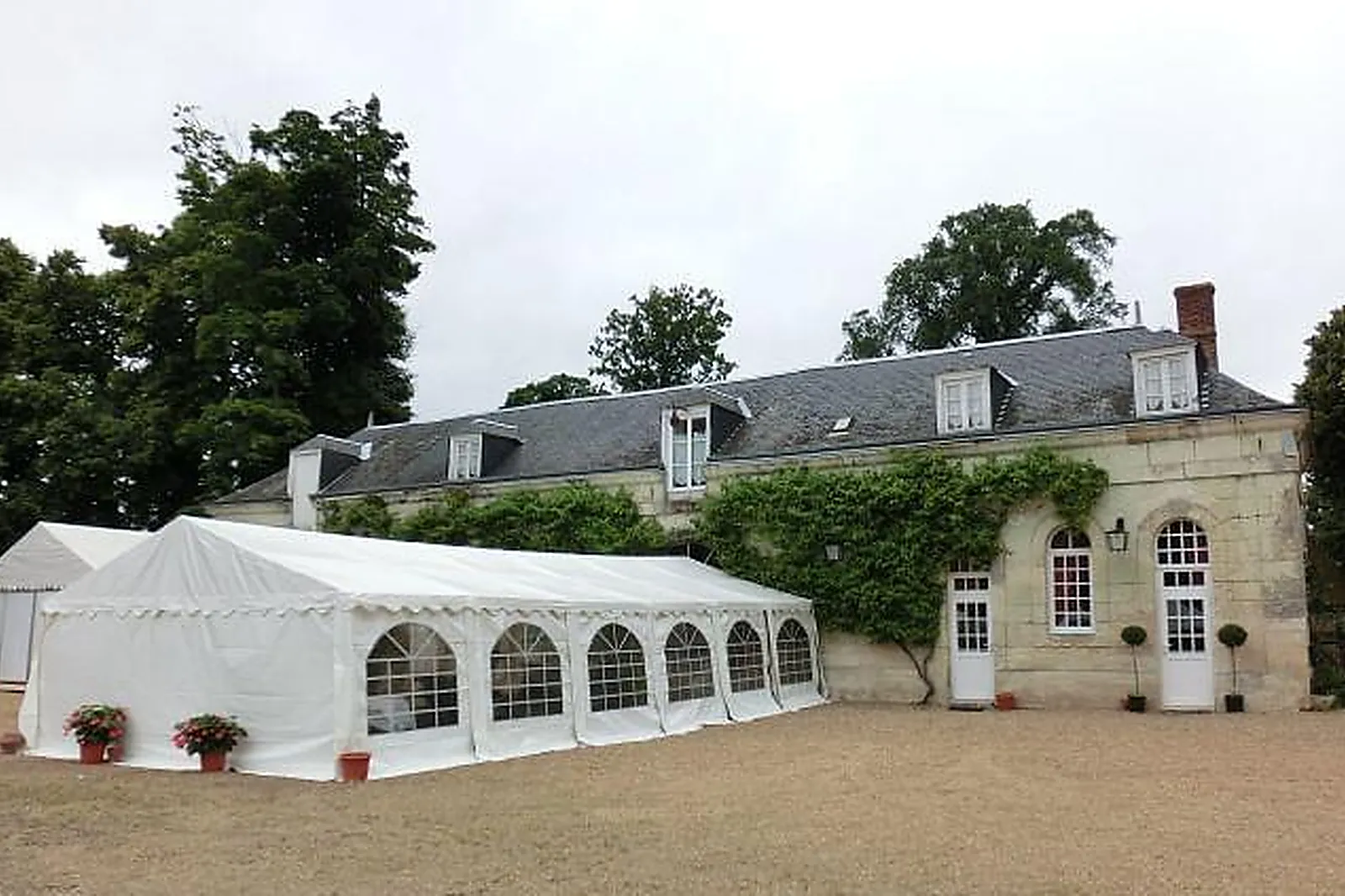 Lieux événementiels, CHÂTEAU DE LA MÉZIÈRE