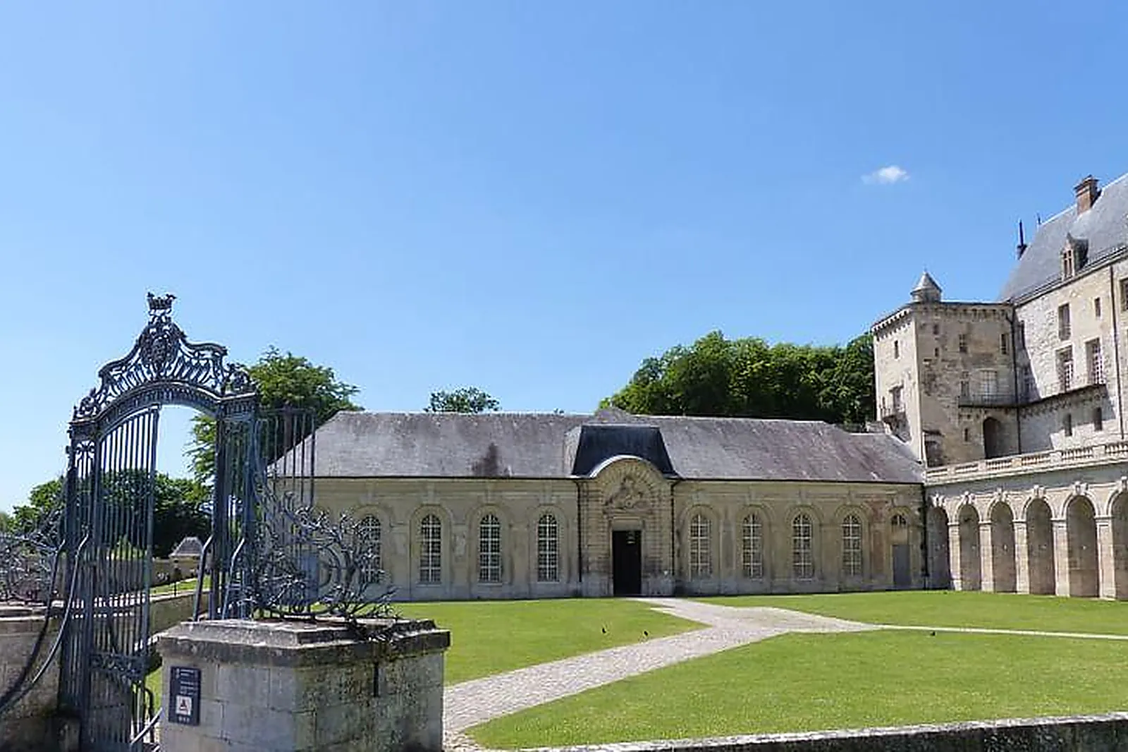 Lieux événementiels, CHÂTEAU DE LA ROCHE GUYON