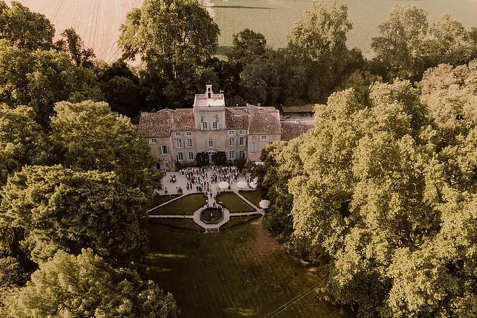 Lieux événementiels, CHÂTEAU DE LÉOGNAN