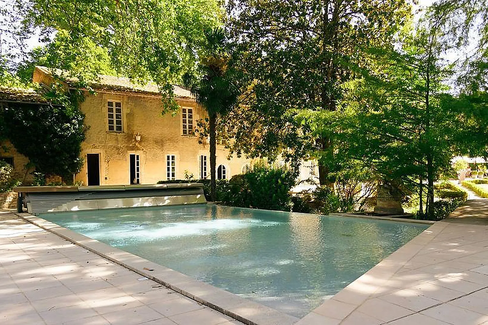 Lieux événementiels, CHÂTEAU DE LÉOGNAN