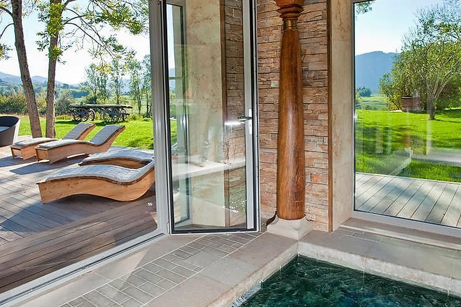 Lieux événementiels, CHÂTEAU DES GIRARDS